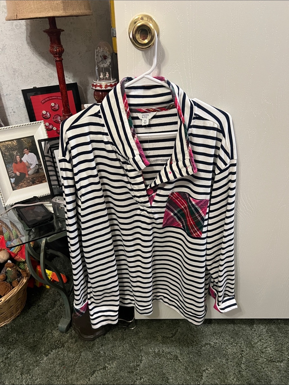 crown & ivy White and Navy Striped Tunic with Pink Plaid Accent